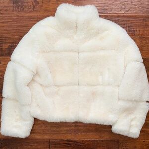 Crown & Ivy Kids Girls faux fur jacket coat, ivory, size large